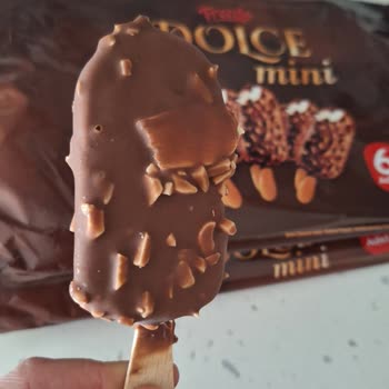 A101'den Aldığım Dolce Mini Pakette Kırık Çubuk Ve İlgisiz Müşteri Hizmeti