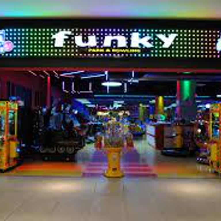 Oyun Salonunda Keyfimiz Tehditkar Uyarılarla Kaçtı