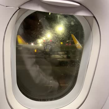 Pegasus Uçuşunda Yetersiz Cam Temizliği Ve Hijyen Sorunu!