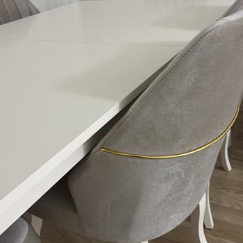 Beğendiğim Vizon Sandalyeler Yerine Gri Ürün Gönderildi, Mağduriyetim Giderilmiyor