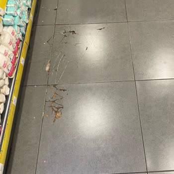 Eve Shop'ta Tamamlanan İşe Rağmen 15 Gündür Ödeme Yapılmadı
