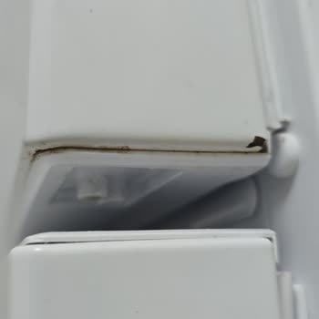 Yeni Alınan LG Buzdolabında Kısa Sürede Paslanma Ve Boya Kabarması Sorunu