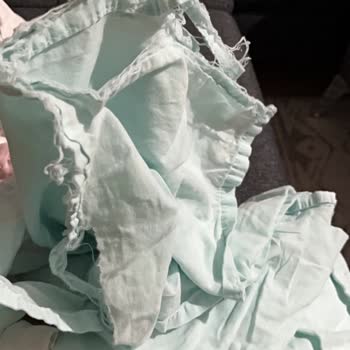 Beko Kurutma Makinesi Hem Gürültülü Hem De Kıyafetleri Yırtıyor, İade İstiyorum