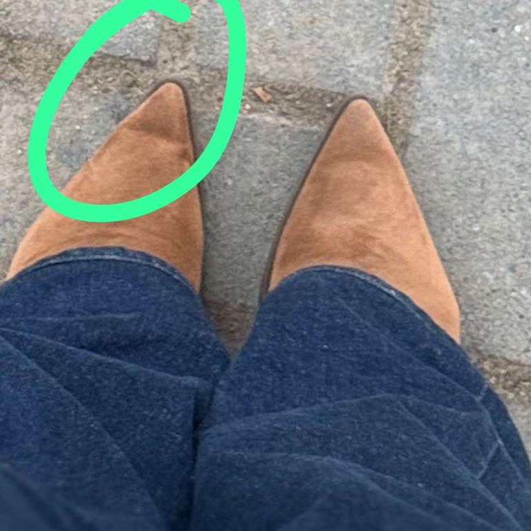 2.500 TL’lik Bot İkinci Giyişte Kırıldı, Bershka’dan Haftalardır Yanıt Yok