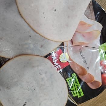 Namet Hindi Füme Ürününde Kıl Ve Yabancı Madde: Sağlık Ve Güven Sorunu