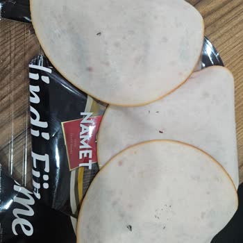 Namet Hindi Füme Ürününde Kıl Ve Yabancı Madde: Sağlık Ve Güven Sorunu