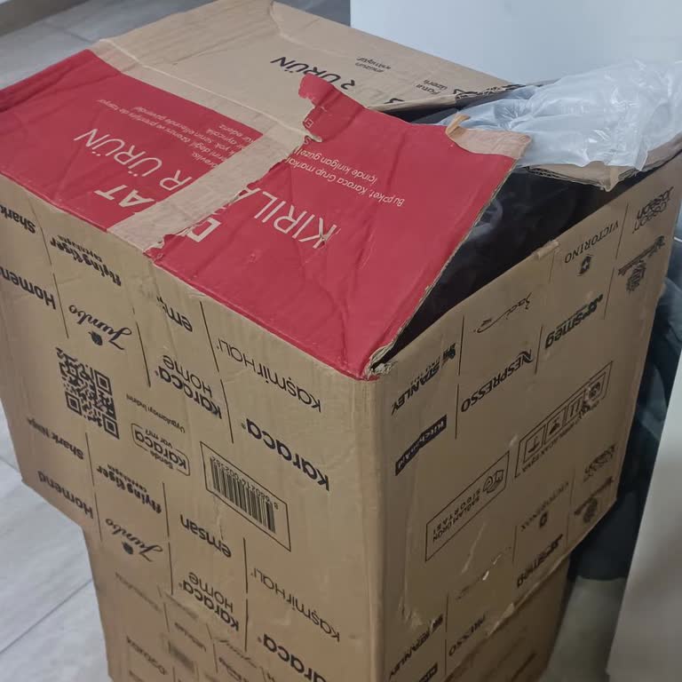 Kargom Açılmış Ve Sahipsiz Şekilde Kapı Önüne Bırakıldı: Güvenlik Ve Gizlilik İhlali
