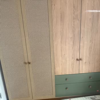 Çilek Mobilya Gardırop Ayakları Güvenlik Riski Oluşturuyor