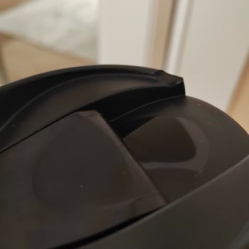 Hediye Termosun Kusurlu Kapağı İçin Fişsiz Değişim Reddi: Mağduriyetimin Giderilmesini İstiyorum