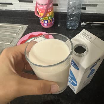 Laktozsuz Süt Latte Renginde Çıktı Çocuğum İçin Endişelendim