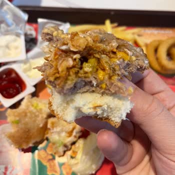 Burger King'de Bayat Ekmekle Yaşadığım Hayal Kırıklığı