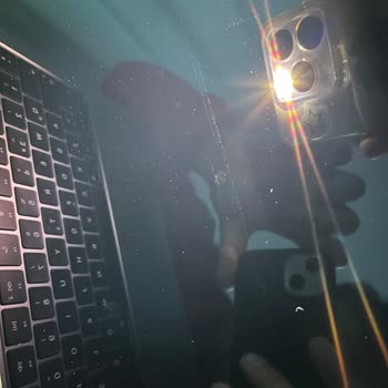 Macbook Air'de Fabrikasyon Ekran Arızası Ve Pozitif Teknoloji'nin İade Reddi Mağduriyeti