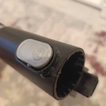 Bosch Unlimited 7 Süpürge Borusunda Kronik Çatlak Ve Kopma Sorunu