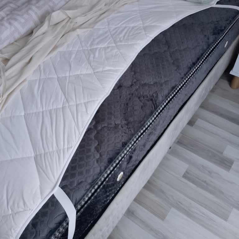 Kaygan Yatak Yüzeyi Konforumuzu Bozdu, Çözüm Bekliyorum