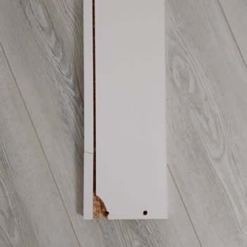 Kırık Şifonyer Parçası Bir Aydır Gönderilmiyor, Suçlayıcı Yaklaşımdan Yorulduk