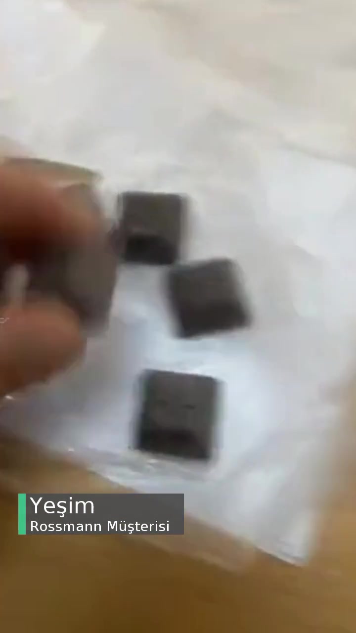 Kentpark Rossmann'dan Aldığım Çikolata Bozuk Çıktı! videonun kapak resmi