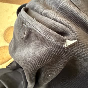 Deforme Gelen Pantolon İçin Değişim Talebim Reddedildi, Sadece İade Seçeneği Sunuldu