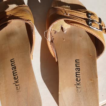 Yüksek Fiyatlı Berkemann Terlikte Kısa Sürede Ciddi Deformasyon Ve Güven Kaybı