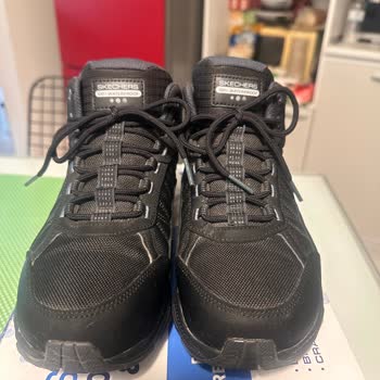 Skechers Altitude 2.0 Ayakkabıda Islak Zeminde Kayma Ve Güvenlik Sorunu