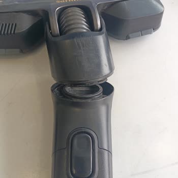 Philips Şarjlı Süpürgede Sürekli Parça Kırılması Ve Garanti Tutarsızlığı