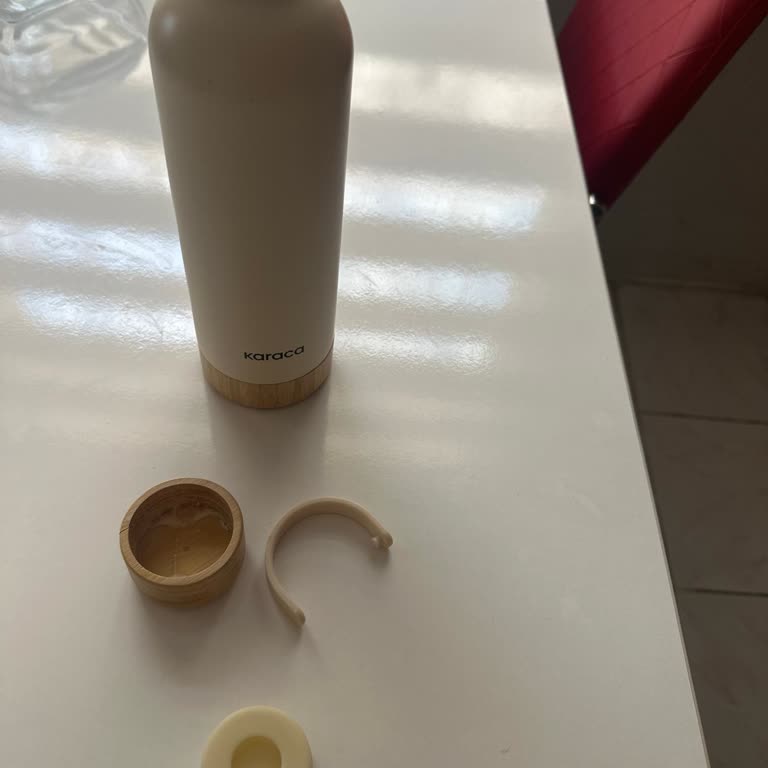 Karaca Züccaciye Çocuk Termosu İlk Düşmede Kırıldı Kapağı Temin Edilemiyor