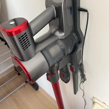 Fakir Süpürgemin Bataryası Dolu Görünüyor Ama Çalışmıyor