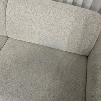 Aldığım Eşofman Altı Boya Akıttı, Ev Eşyalarım Ve Kıyafetlerim Zarar Gördü, Mağaza Sorumluluk Almadı