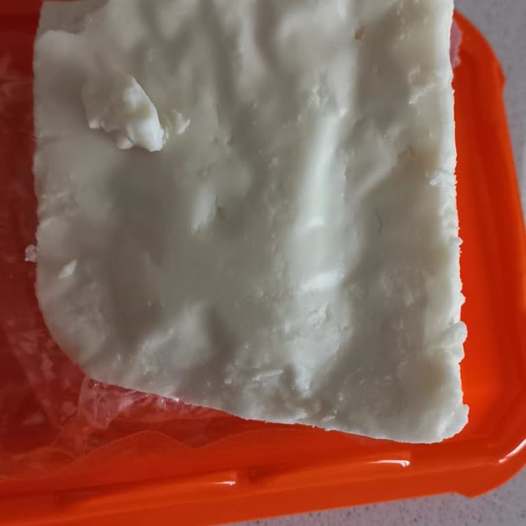 Bozuk Peynir Teslimatı Ve Ücret İadesi Talebi