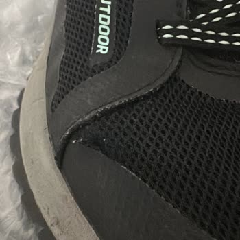 Kısa Sürede Deforme Olan Skechers Ayakkabı İçin Yeniden İnceleme Ve Değişim Talebi