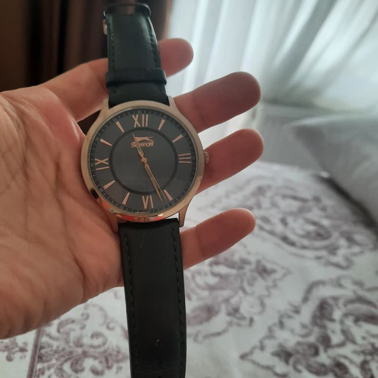 Defalarca Tamir Edilen Saat Hala Düzgün Çalışmıyor, Mağduriyetimiz Giderilmiyor