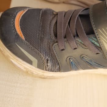 Kısa Sürede Yırtılan Ayakkabıya Vicco’dan Beklenmeyen Red Yanıtı