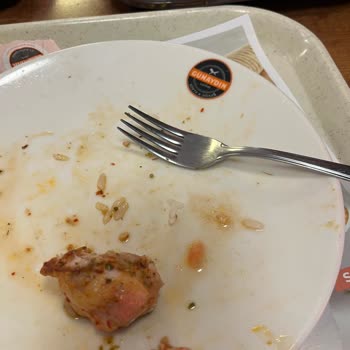 Günaydın Restoranında Çiğ Tavuk Deneyimi Güvenimi Sarsıldı