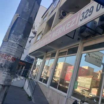 Çocuklar Ve Yayalar İçin Hayati Tehlike: Açıkta Kalan Elektrik Kabloları