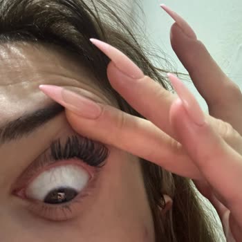 İpek Kirpik Uygulamasında Yaşadığım Yoğun Rahatsızlık Ve Ücret İadesi Talebi