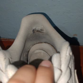 Kısa Sürede Yıpranan Ayakkabılar Ve Yetersiz İnceleme Sonucu Hayal Kırıklığı