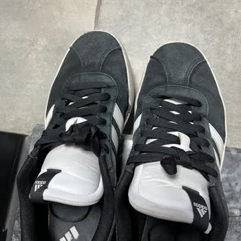 Kısa Sürede Deforme Olan Adidas Ayakkabı İçin İade Talebim Reddedildi