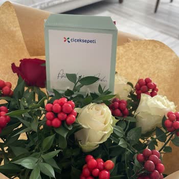 Çiçek Sepeti'nden Sipariş Edilen Ürünün Görsele Uymaması Ve Müşteri Hizmetlerinin İlgisizliği