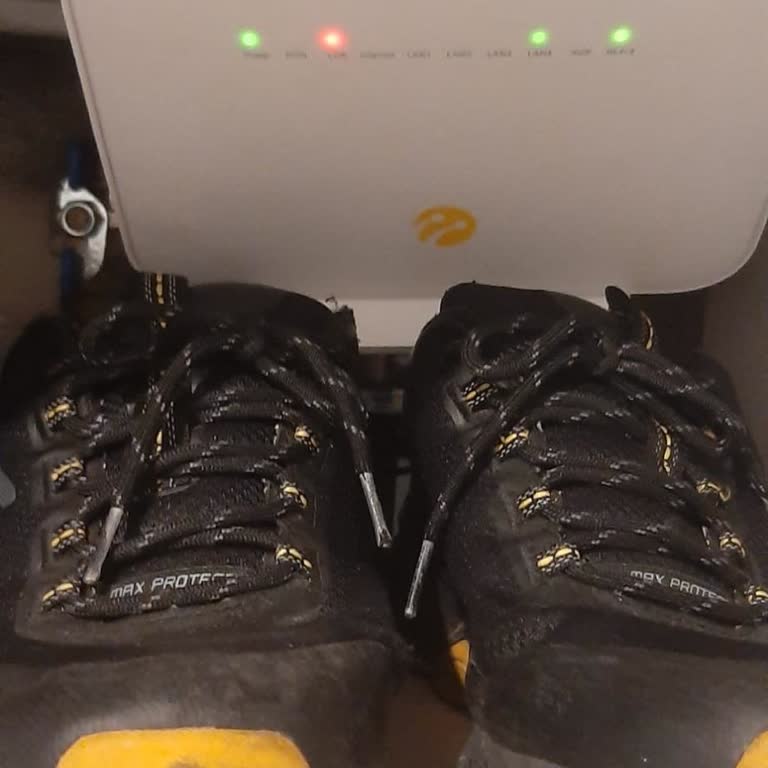 Sürekli Tekrarlanan İnternet Ve TV Kesintilerine Kalıcı Çözüm Bekliyorum