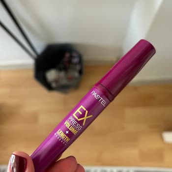 Maskara Kullanımında Yaşadığım Dökülme Ve Kızarıklık Endişesi