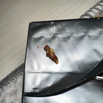 Beyoğlu Çikolatada Tahta Parçası: Gıda Güvenliğinde Büyük Risk Ve Hayal Kırıklığı