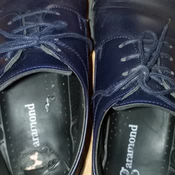 FLOdan Aldığım Ayakkabının İç Kısmı Kısa Sürede Deforme Oldu Değişim Reddedildi