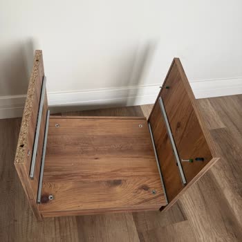 Yanlış Parçalı Komodin 3 Aydır Teslim Edilemedi, İade Talebim Karşılanmıyor