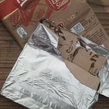 Son Kullanma Tarihi Geçmemiş Nestle Çikolatada Şüpheli Bozulma Ve Sağlık Endişesi