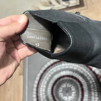 Farklı Numara Ayakkabı Satışıyla Mağdur Edildim, Çözüm Bekliyorum