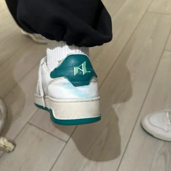 Boyner'den Alınan Ayakkabılarda Yırtılma Ve Belirgin Deformasyon Oluştu