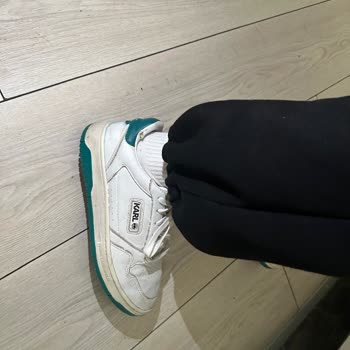 Boyner'den Alınan Ayakkabılarda Yırtılma Ve Belirgin Deformasyon Oluştu