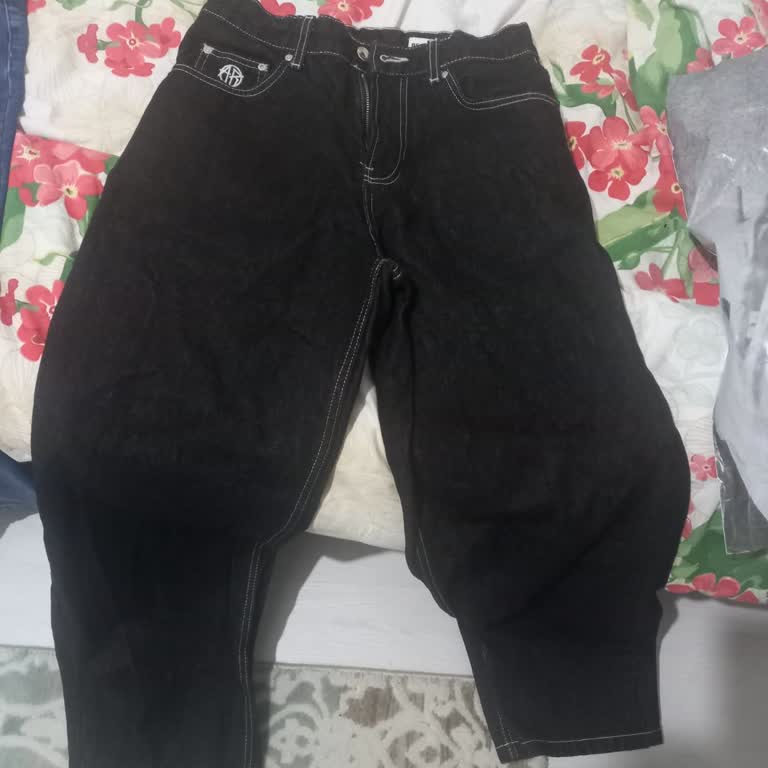 Bershka Yanlış Beden Satışı ve İlgisiz Mağaza Personeli Mağduriyeti