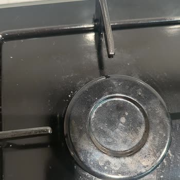 Siemens Ankastre Ocakta 20 Günde Bek Kapaklarında Hızlı Deformasyon Ve Renk Değişimi