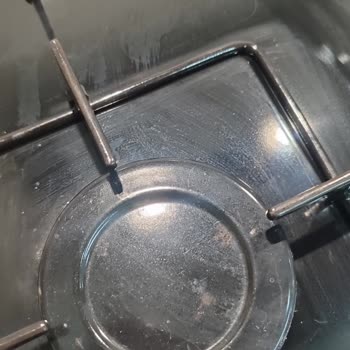 Siemens Ankastre Ocakta 20 Günde Bek Kapaklarında Hızlı Deformasyon Ve Renk Değişimi