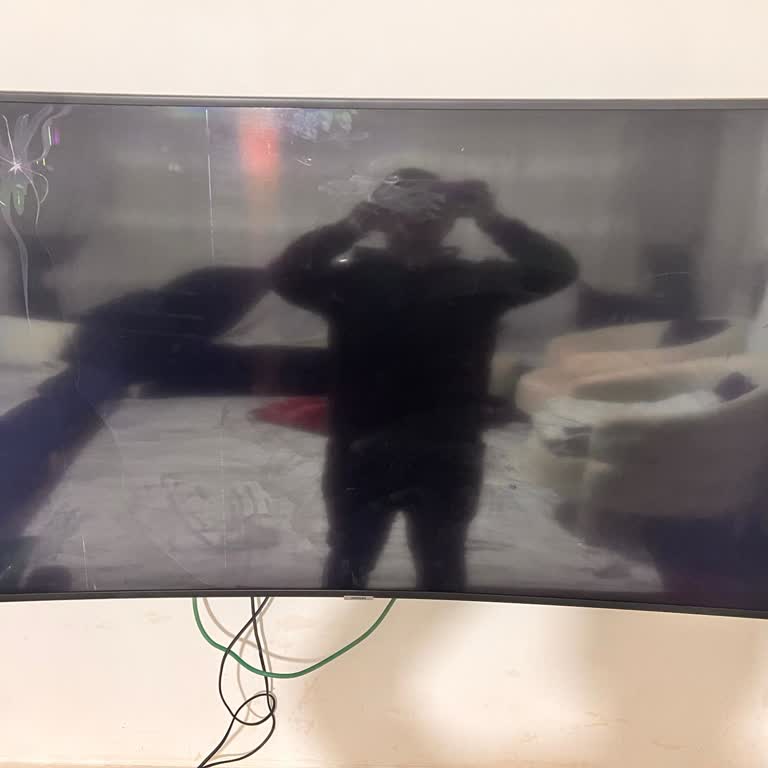 Samsung TV Paneli Üretilmiyor, Yüksek Ücret Talebiyle Mağdur Ediliyorum